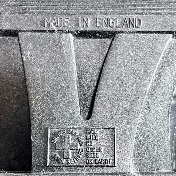 *Dr Martens | Vintage Y2K Chunky Heel Brogues Oxfords 9749 Size 11UK/12US - Picture 11 of 16